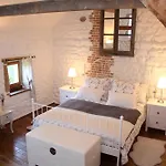 Bed & Breakfast La Belle Ame Saint-Priest-des-Champs