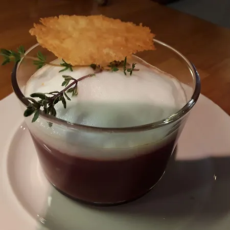 La Belle Ame Frühstückspension 4*