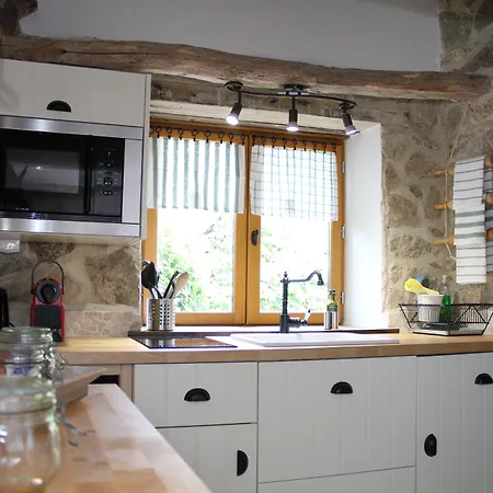 La Belle Ame לינה וארוחת בוקר Saint-Priest-des-Champs