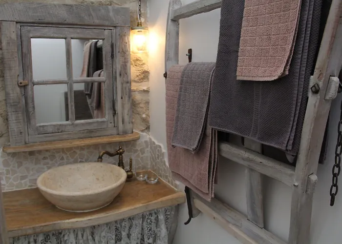 La Belle Ame Bed & Breakfast Saint-Priest-des-Champs